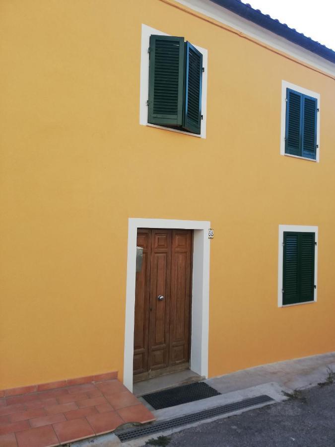 דירות מונטמרצ'יאנו Borgo Antico מראה חיצוני תמונה
